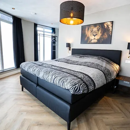 Parade Elluf 3* Venlo