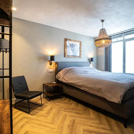 Parade Elluf 3* Venlo